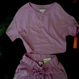 Colsie women's 2 pc. Set SIZE XS Crop T $ & Shorts